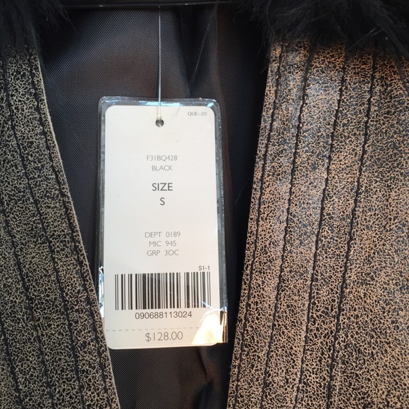 NWT Que Genuine Leather Vest - Picture 3 of 8